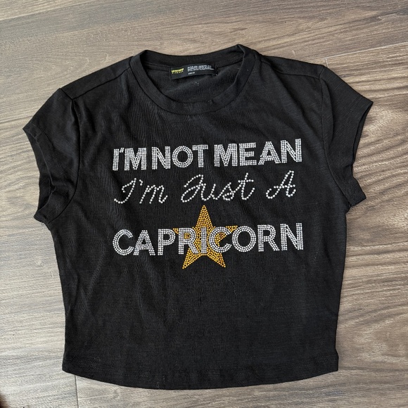 Capricorn Baby Tee NWOT - Picture 1 of 2